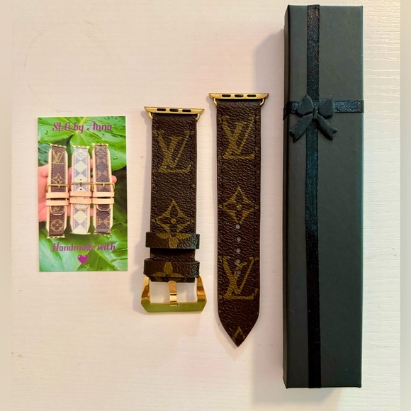 🎁 Authentic upcycled Loui monogram Apple Watch band - Picture 2 of 15